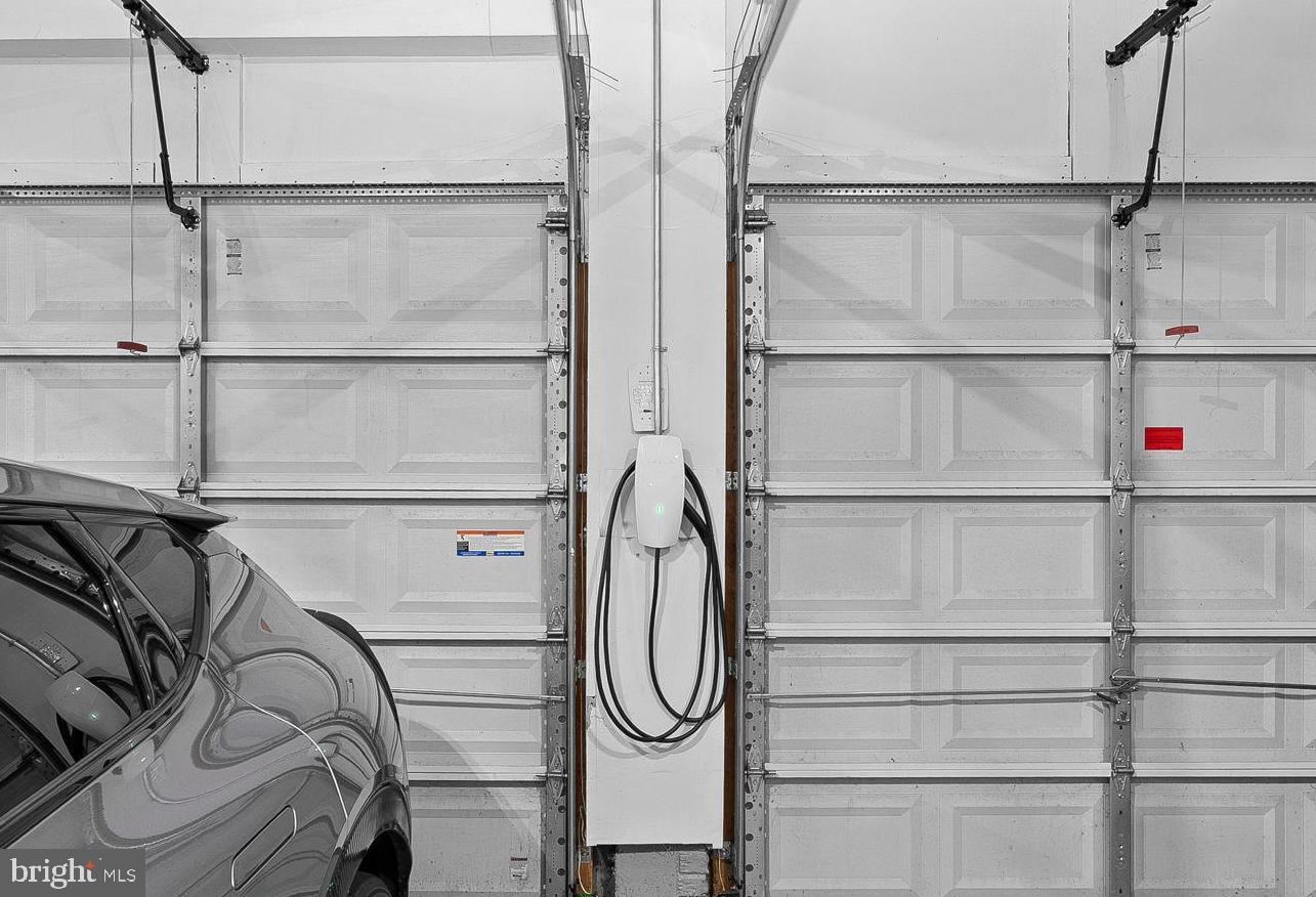 22415 Conservancy Drive Ashburn, VA 20148 - Photo 55 of 70 EV Charger