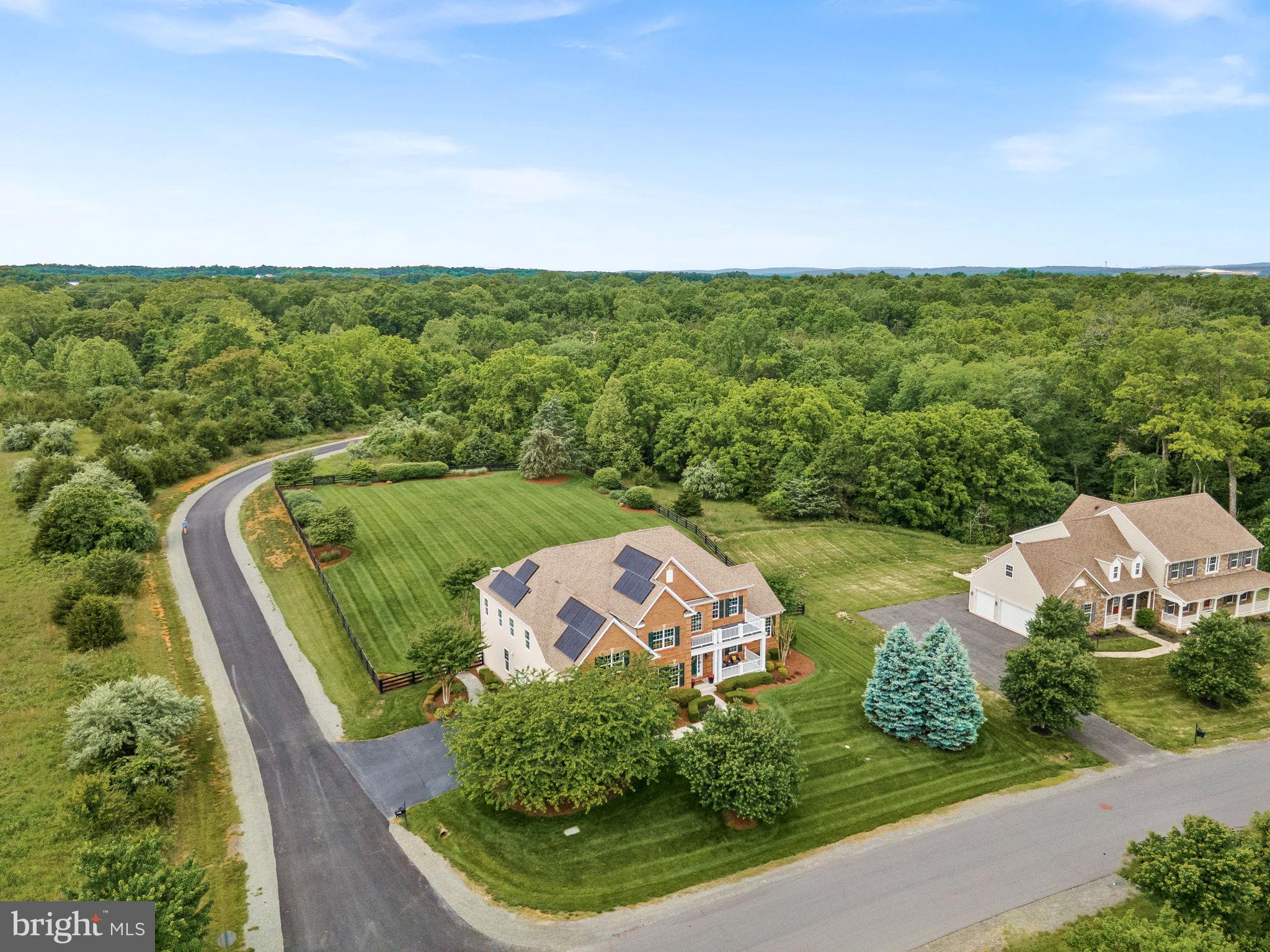22415 Conservancy Drive Ashburn, VA 20148 - Photo 63 of 70 Grid-Independent with Solar Panels