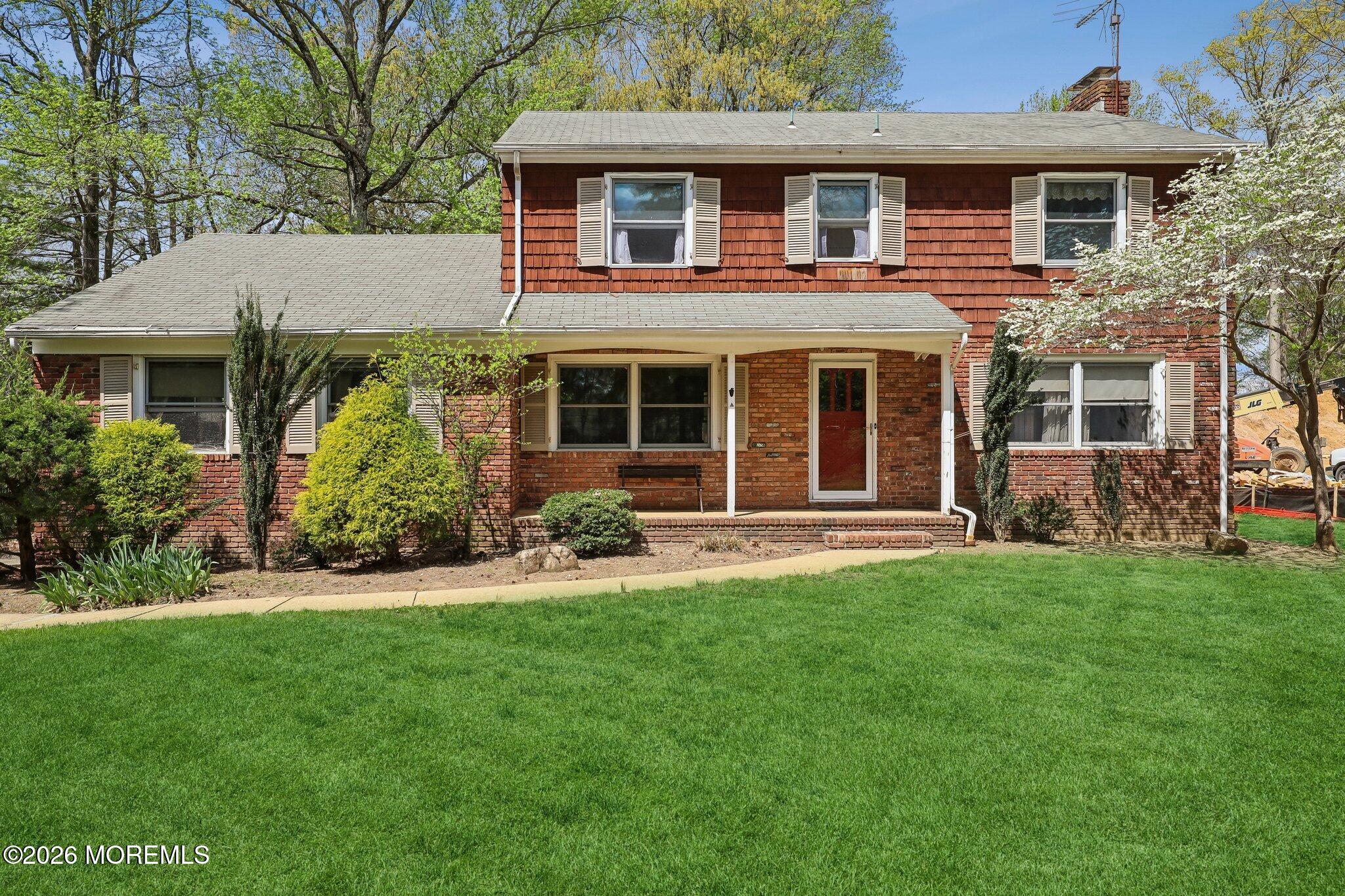 38 Crine Road Morganville, NJ 07751 - Photo 3 of 29 023