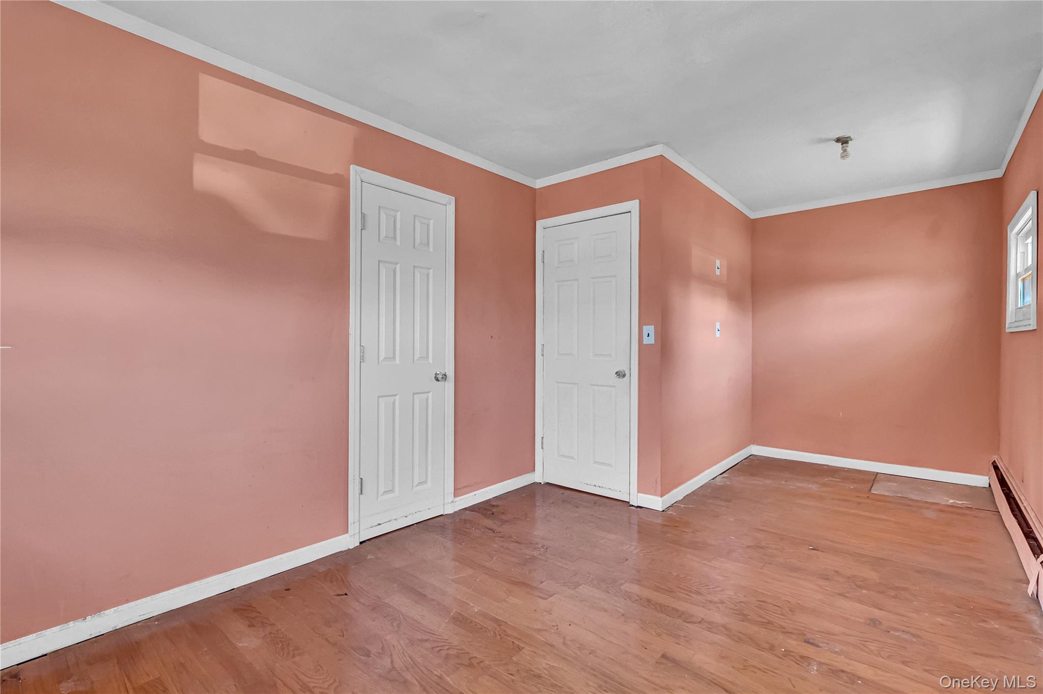 34 Croydon Road Amityville, NY 11701 - Photo 9 of 14