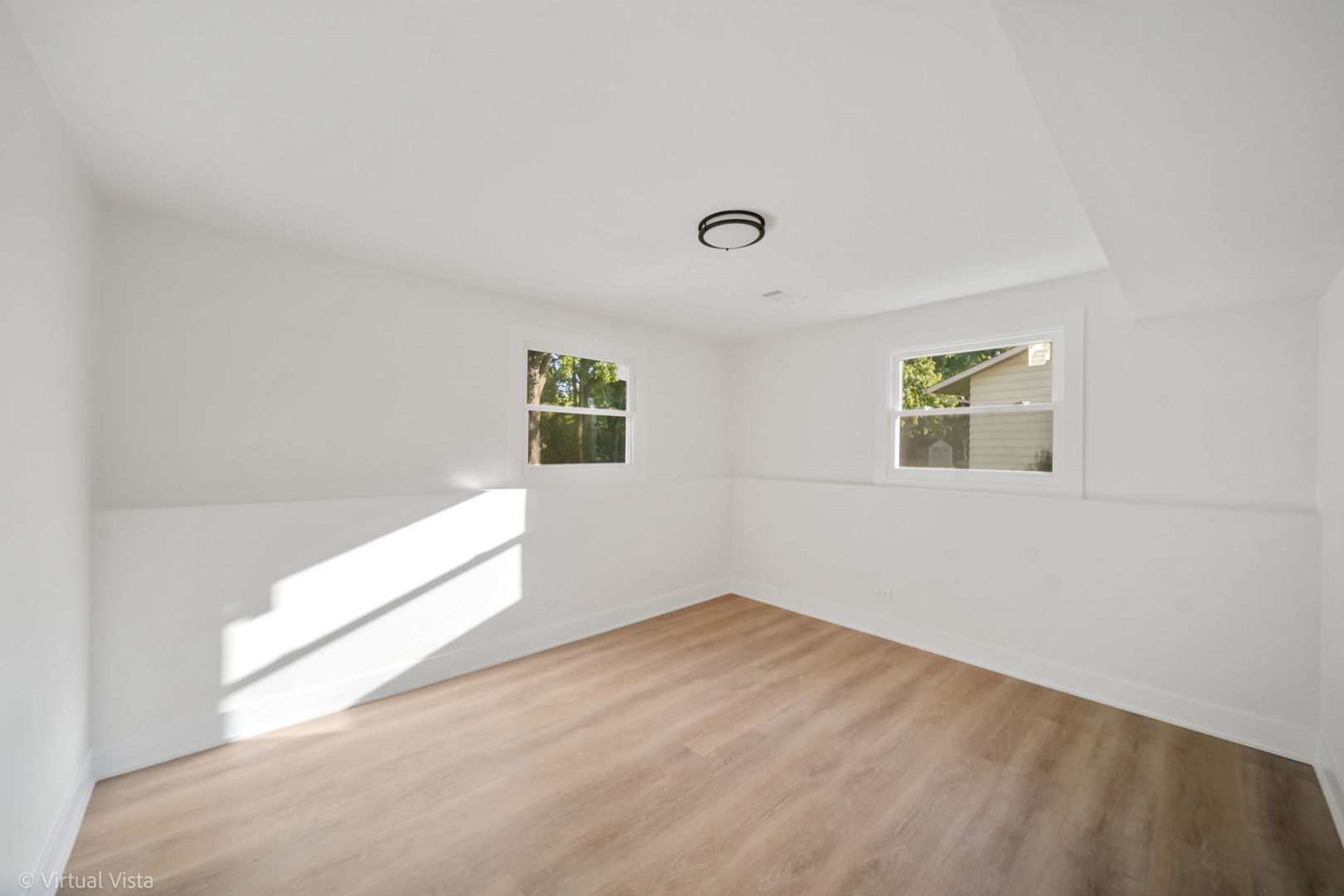 451 Alcester Court Bolingbrook, IL 60440 - Photo 18 of 22 a view of empty room with windows
