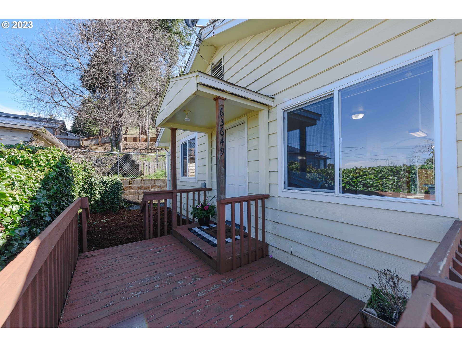 63647 Andrews Road Coos Bay, OR 97420 - Photo 3 of 32 Gallery Image 3