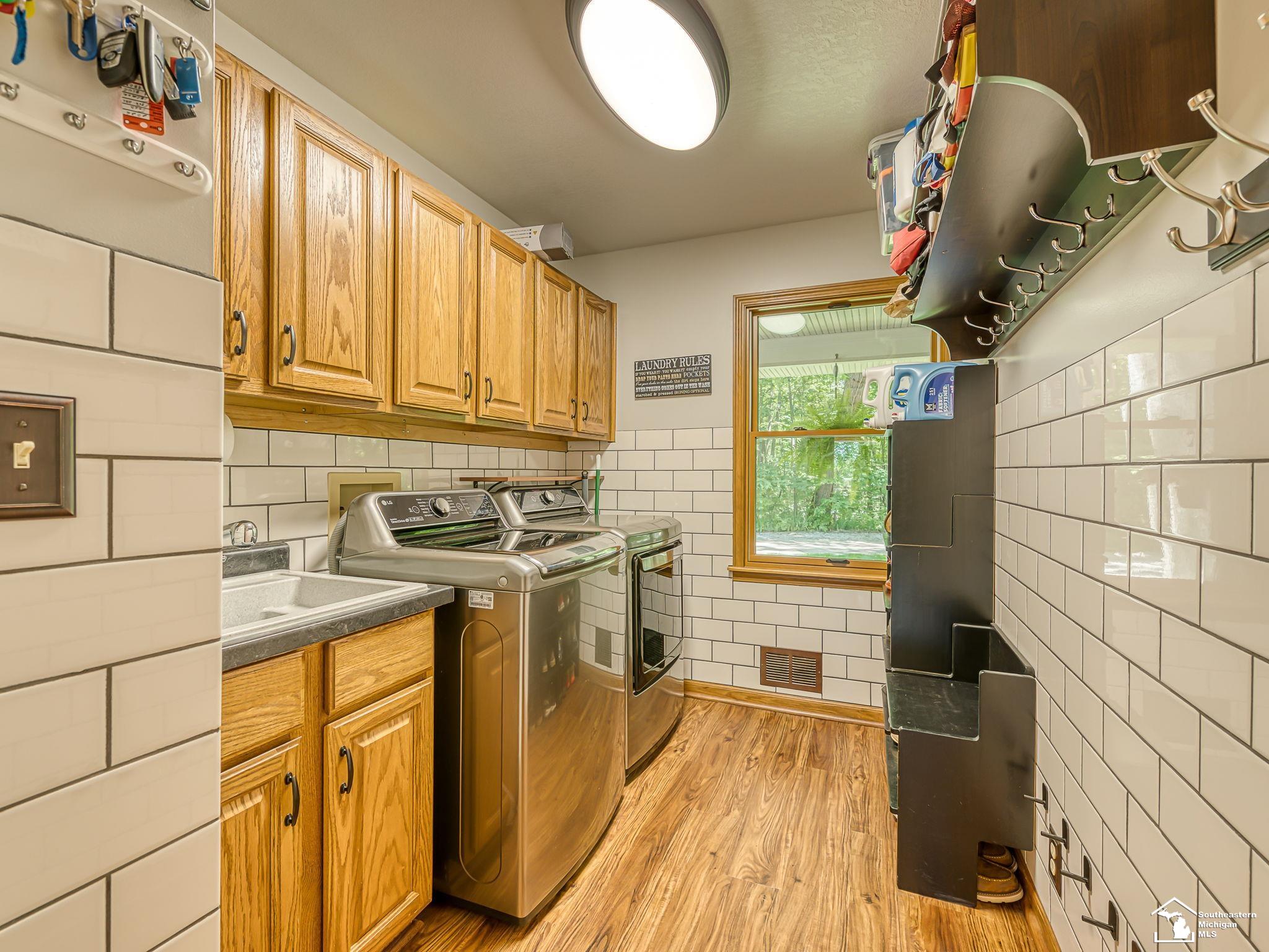 1326 South Raisinville Road Monroe, MI 48161 - Photo 14 of 66