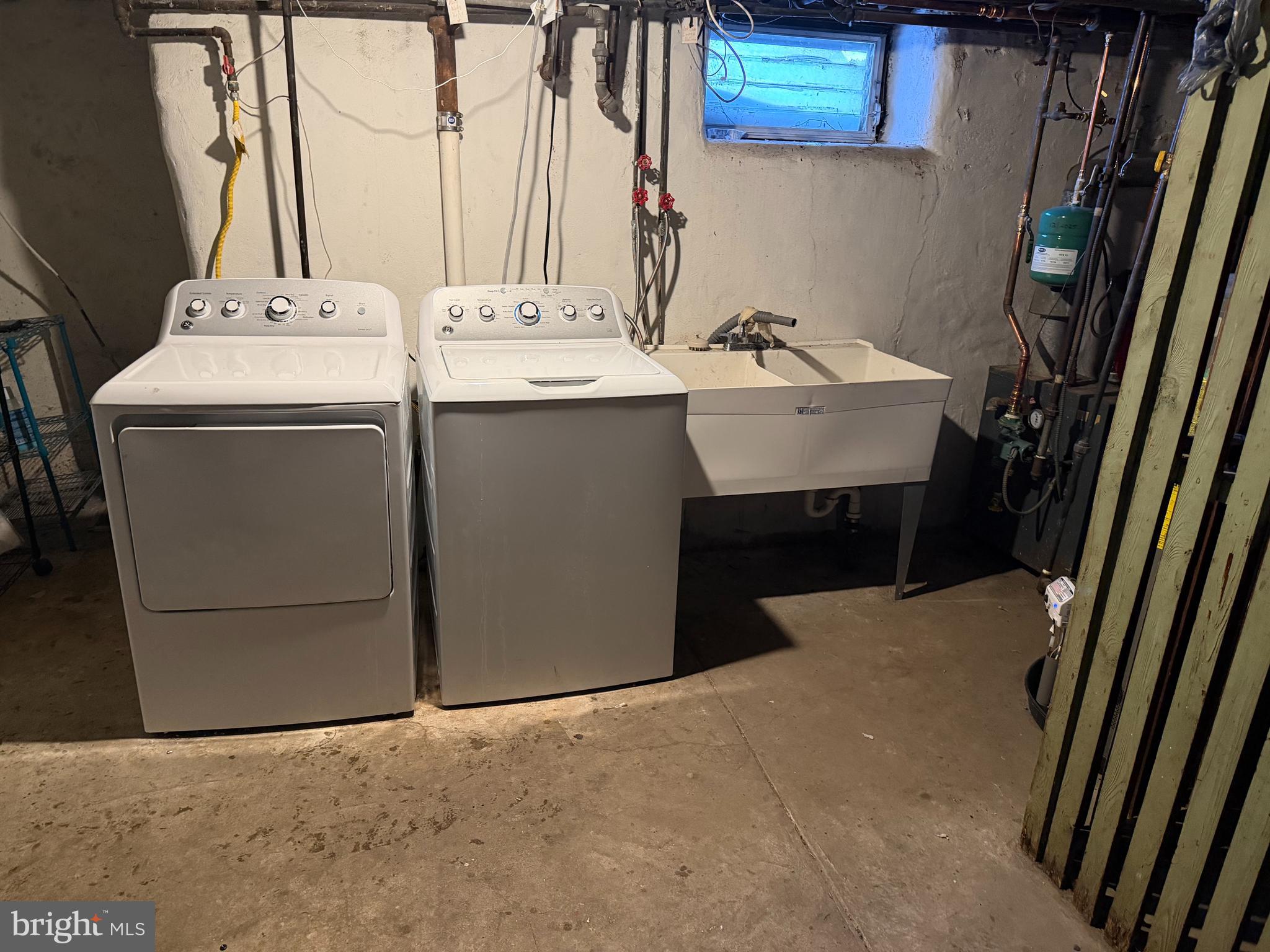 808 Derwyn Road Drexel Hill, PA 19026 - Photo 8 of 13