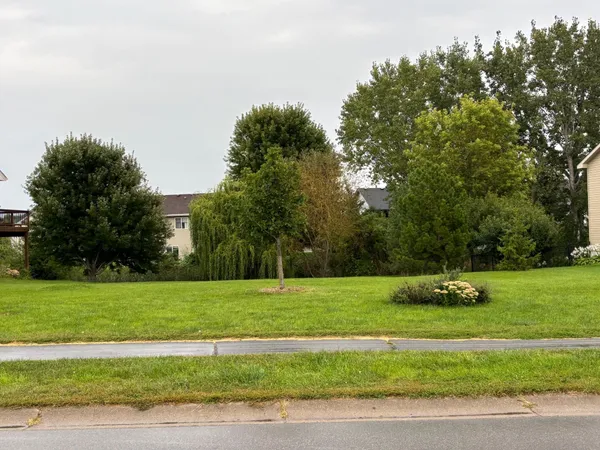 $109,000 | 1518 Hidden Trail, Mayer, MN 55360