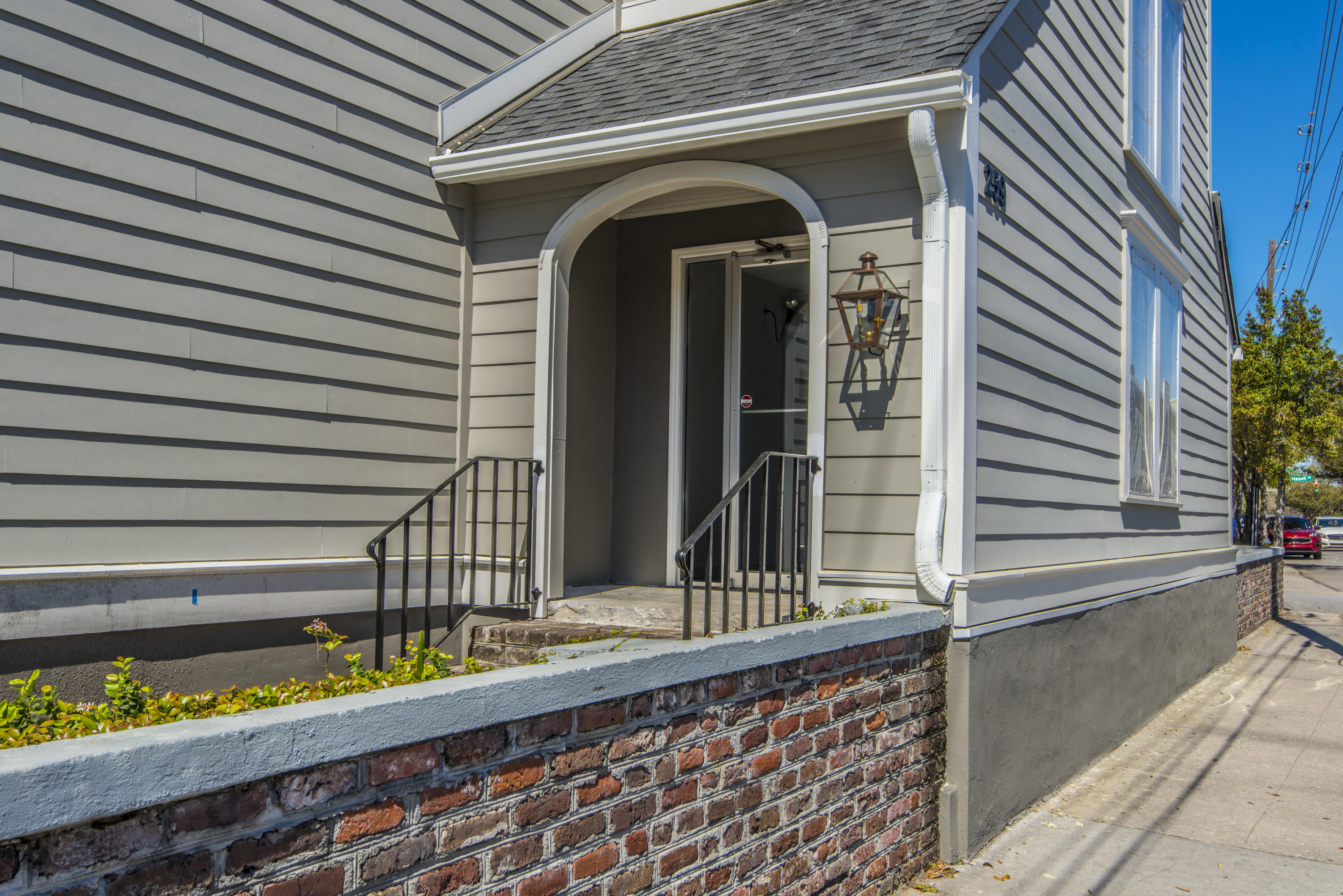 259 East Bay Street, Unit 9B Charleston, SC 29401 - Photo 2 of 24 Front Entrance
