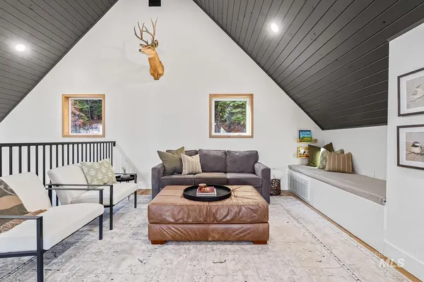 $3,490,000 | 1505 Bear Rock Trail, Cascade, ID 83611