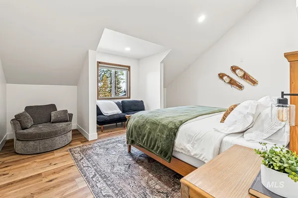 $3,490,000 | 1505 Bear Rock Trail, Cascade, ID 83611