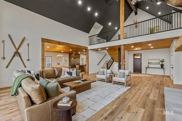 $3,490,000 | 1505 Bear Rock Trail, Cascade, ID 83611