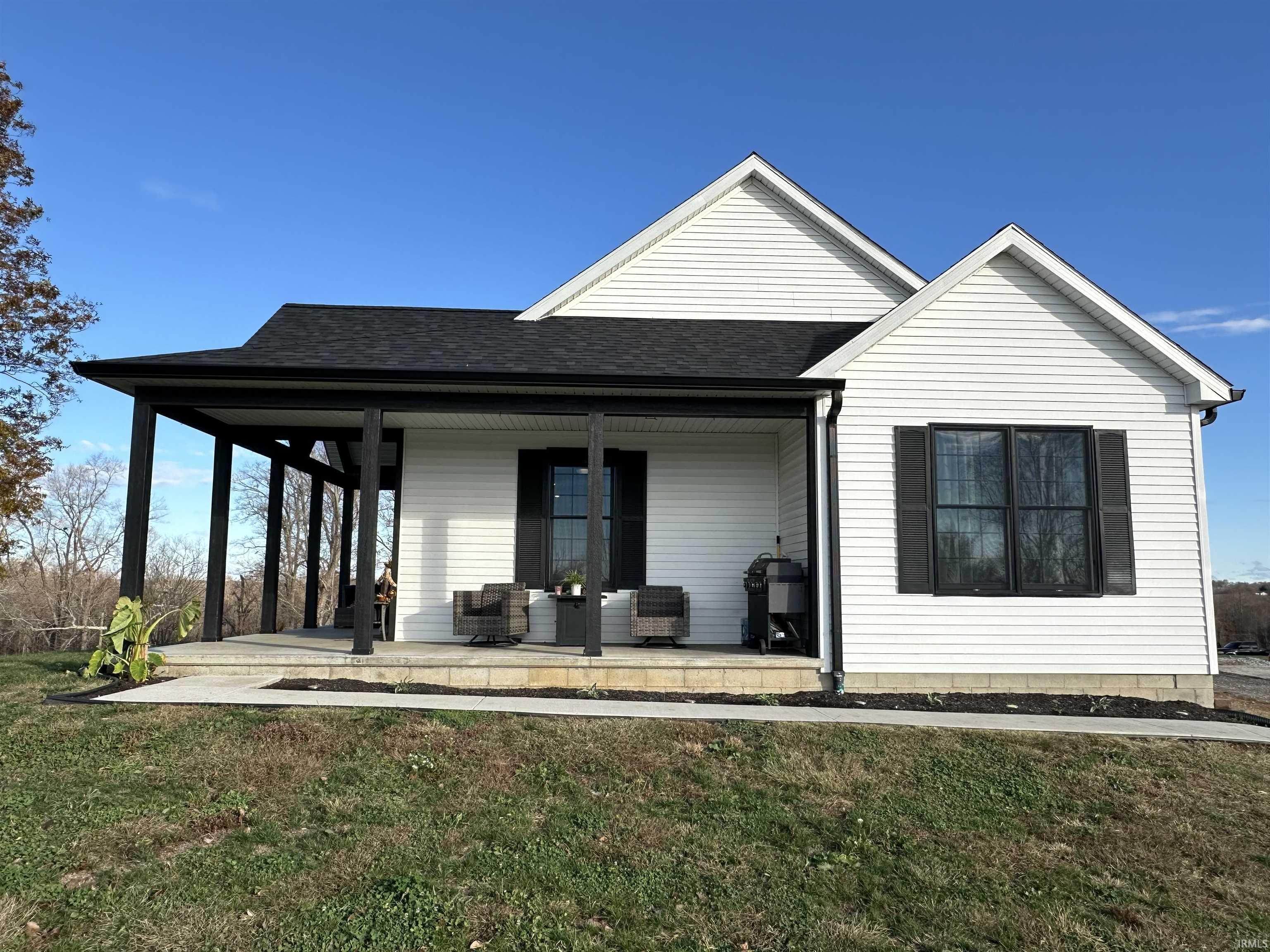 180 Breezy Hill Road Bedford, IN 47421 - Photo 5 of 36