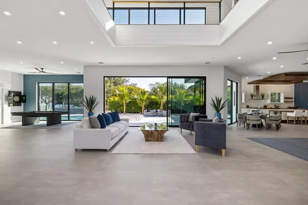 $39,000 | 706 Lakeside Circle, North Palm Beach, FL 33408