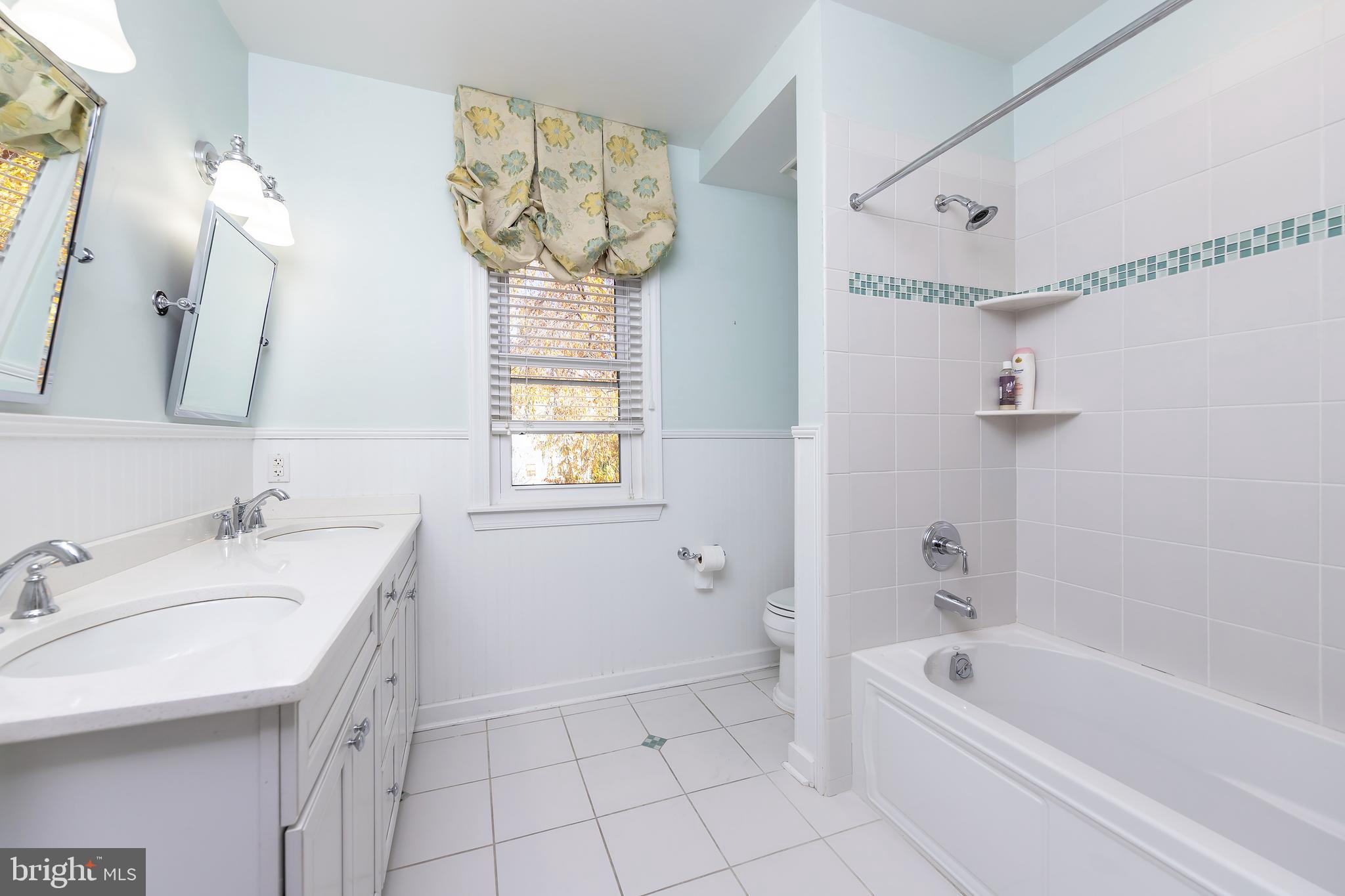 303 Warwick Road Haddonfield, NJ 08033 - Photo 39 of 48 Hall bath