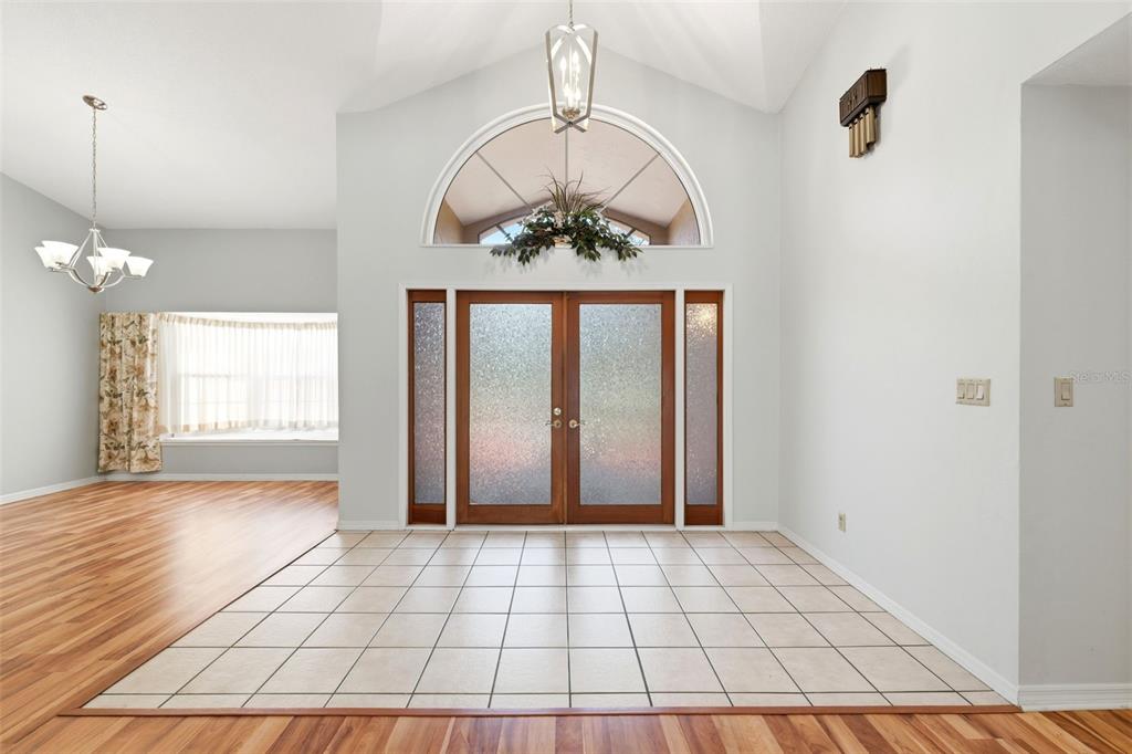 18805 Kelly Road Spring Hill, FL 34610 - Photo 4 of 68 Gallery Image 4