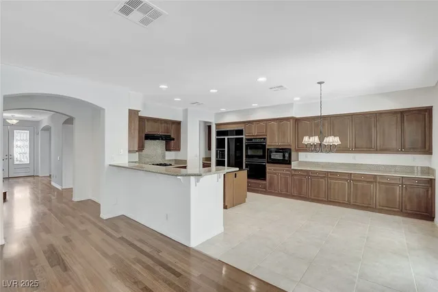 $5,279 | 520 Proud Eagle Lane, Las Vegas, NV 89144