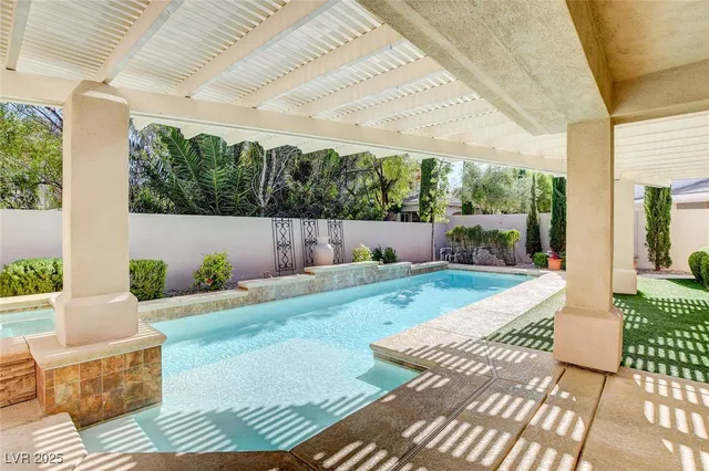 $5,279 | 520 Proud Eagle Lane, Las Vegas, NV 89144