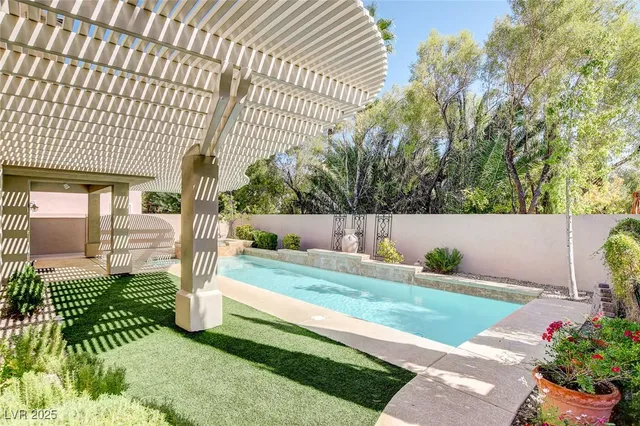 $5,279 | 520 Proud Eagle Lane, Las Vegas, NV 89144