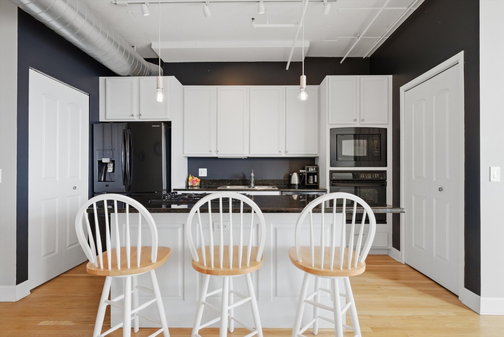 1530 South State Street, Unit 15R Chicago, IL 60605 - Photo 13 of 46