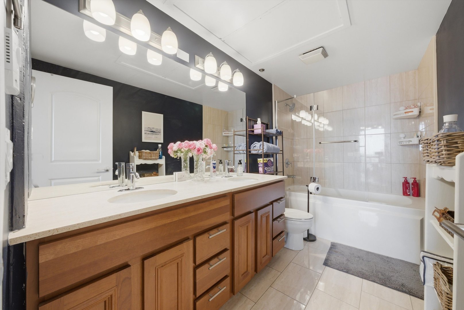 1530 South State Street, Unit 15R Chicago, IL 60605 - Photo 26 of 46