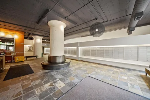 $430,000 | 1530 South State Street, Unit 15R, Chicago, IL 60605