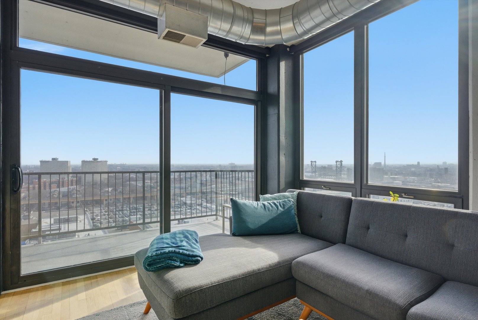 1530 South State Street, Unit 15R Chicago, IL 60605 - Photo 6 of 46