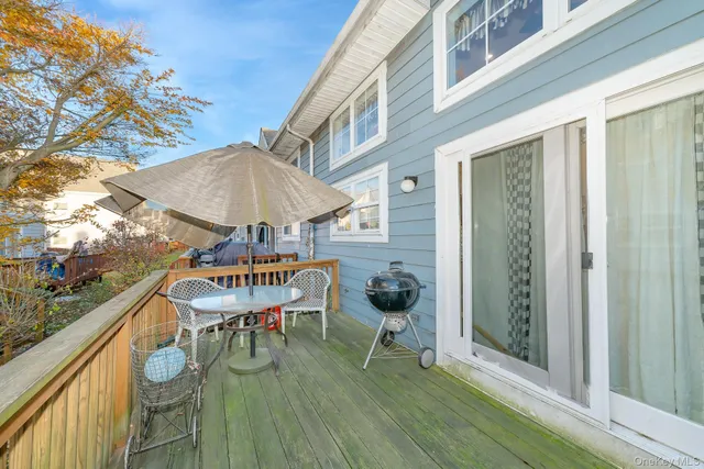 $465,000 | 5 Northwood Boulevard, Central Islip, NY 11722