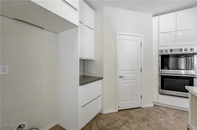 $734,999 | 2173 De Narvik Drive, Henderson, NV 89044