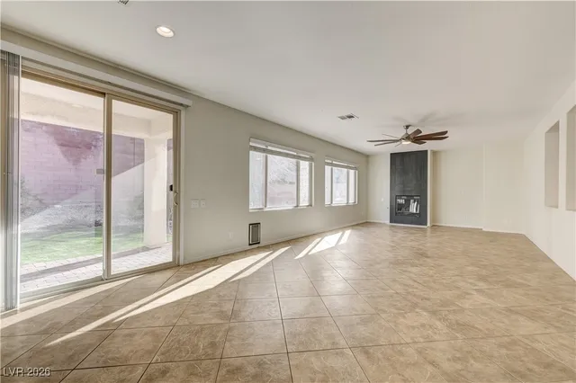 $734,999 | 2173 De Narvik Drive, Henderson, NV 89044