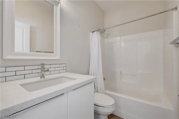 $679,000 | 2173 De Narvik Drive, Henderson, NV 89044