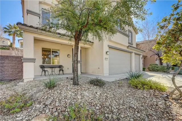 $734,999 | 2173 De Narvik Drive, Henderson, NV 89044