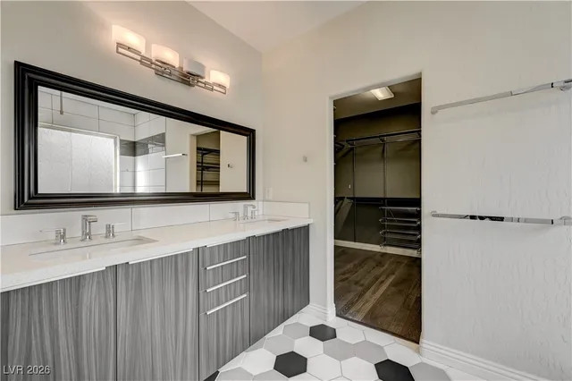 $734,999 | 2173 De Narvik Drive, Henderson, NV 89044