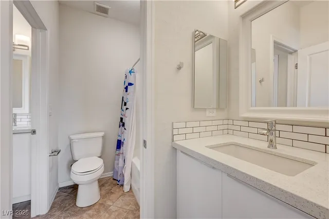 $734,999 | 2173 De Narvik Drive, Henderson, NV 89044