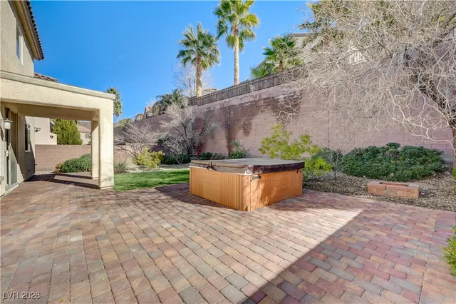 $734,999 | 2173 De Narvik Drive, Henderson, NV 89044