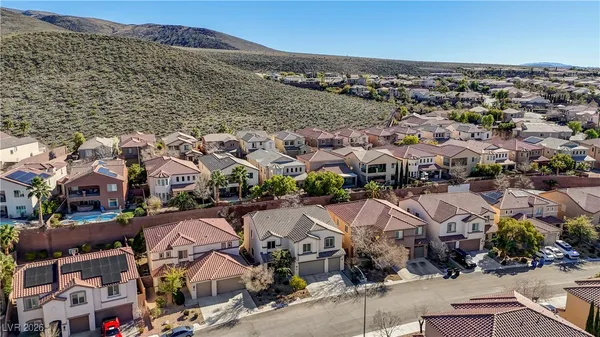 $679,000 | 2173 De Narvik Drive, Henderson, NV 89044