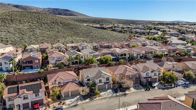 $734,999 | 2173 De Narvik Drive, Henderson, NV 89044