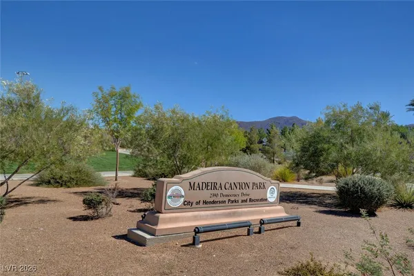 $679,000 | 2173 De Narvik Drive, Henderson, NV 89044