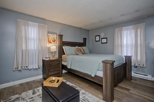 $279,900 | 93 Pendleton Avenue, Springfield, MA 01109