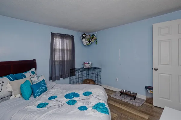 $279,900 | 93 Pendleton Avenue, Springfield, MA 01109