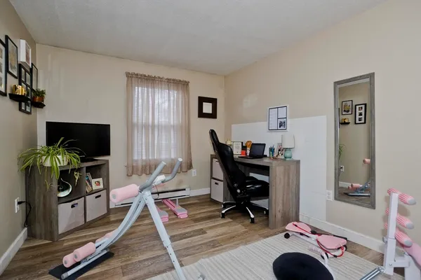 $279,900 | 93 Pendleton Avenue, Springfield, MA 01109