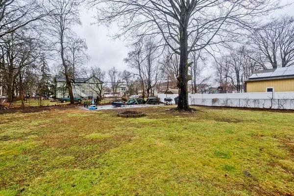 $279,900 | 93 Pendleton Avenue, Springfield, MA 01109