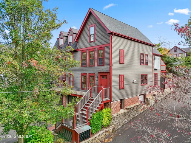 $1,250,000 | 49 Indian Harbor Drive, Unit 1, Greenwich, CT 06830