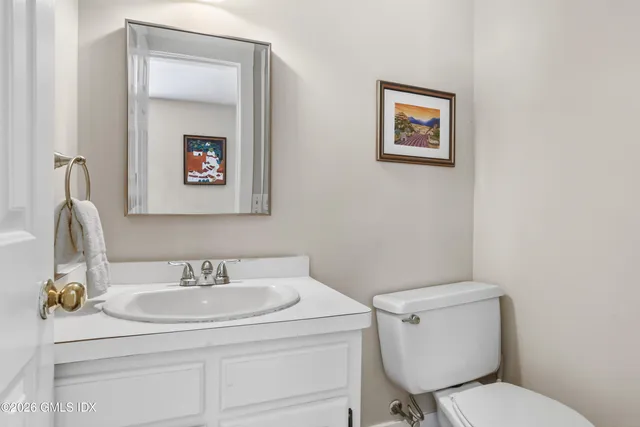 $1,250,000 | 49 Indian Harbor Drive, Unit 1, Greenwich, CT 06830