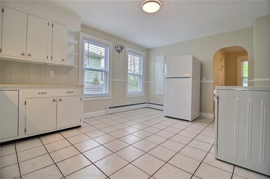 143 Tower Street Westerly, RI 02891 - Photo 3 of 10