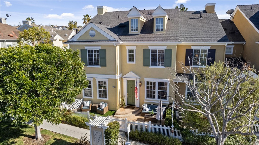 138 Strawflower Street Ladera Ranch, CA 92694 - Photo 1 of 1 front view of a house with a yard