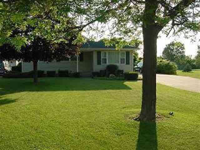 2654 Nadeau Road Monroe, MI 48162 - Photo 8 of 11 651794-7.JPG