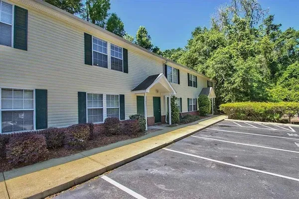 $1,599 | 2520 Graves Road, Unit 206, Tallahassee, FL 32303