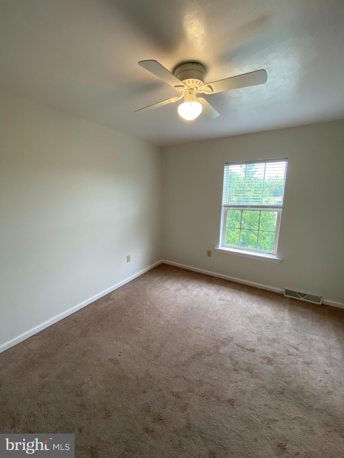 33 East 3rd Avenue Spring Grove, PA 17362 - Photo 18 of 28