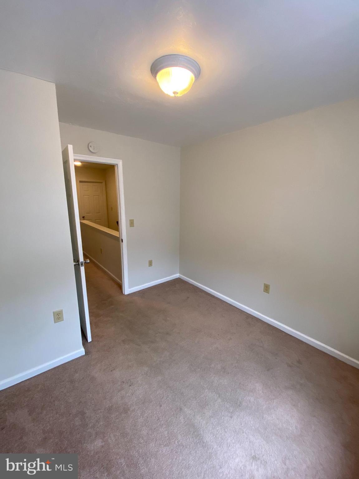 33 East 3rd Avenue Spring Grove, PA 17362 - Photo 20 of 28