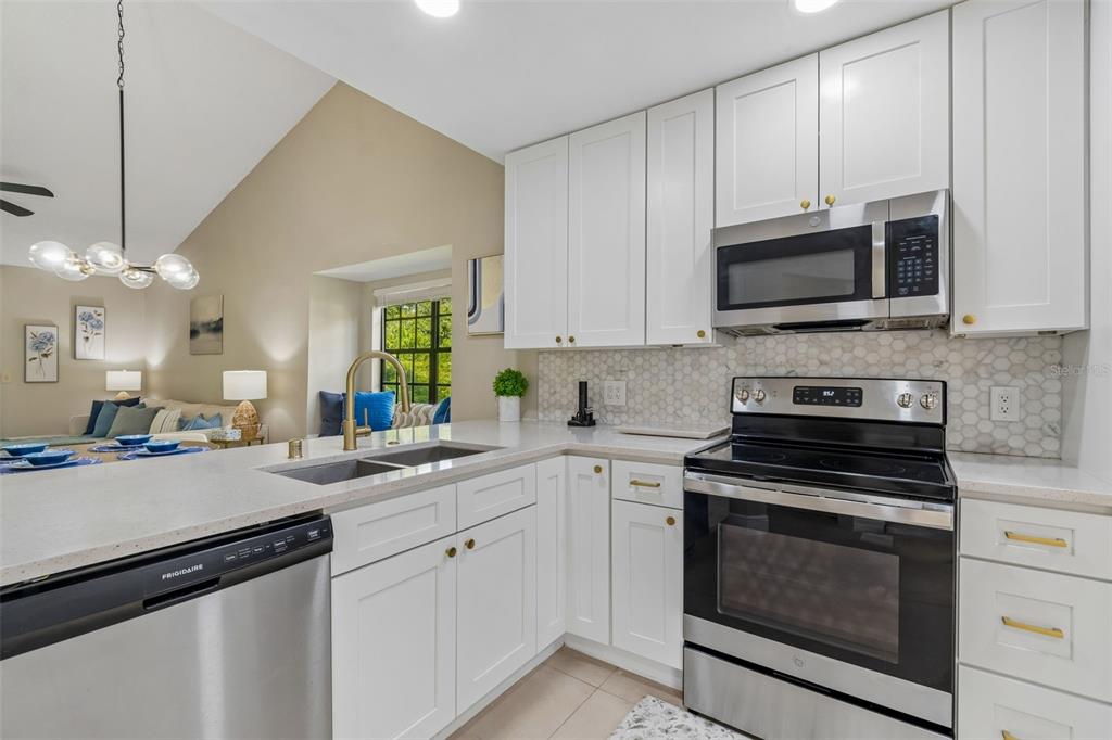 5100 Burchette Road, Unit 3207 Tampa, FL 33647 - Photo 16 of 62 Gallery Image 16