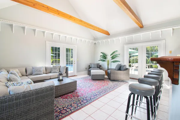 $964,999 | 172 B Annabessacook Road, Winthrop, ME 04364