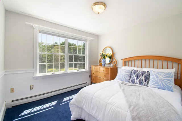 $994,999 | 172 B Annabessacook Road, Winthrop, ME 04364